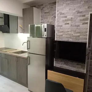 https://charmant-studio-centre-de-foix.midi-pyreneeshotels.com